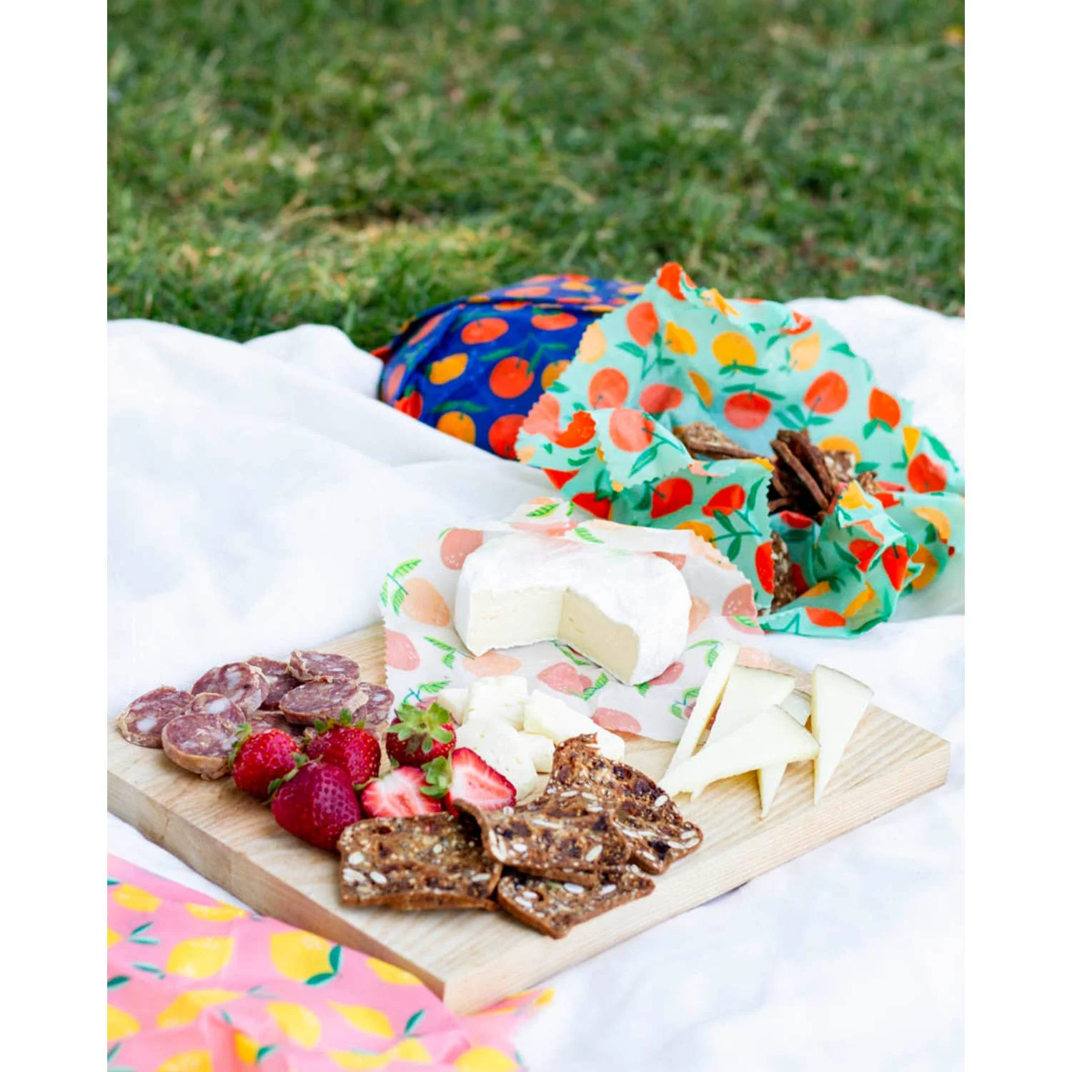 Ecologie: Citrus Beeswax Wrap Set of 3 - Image 6