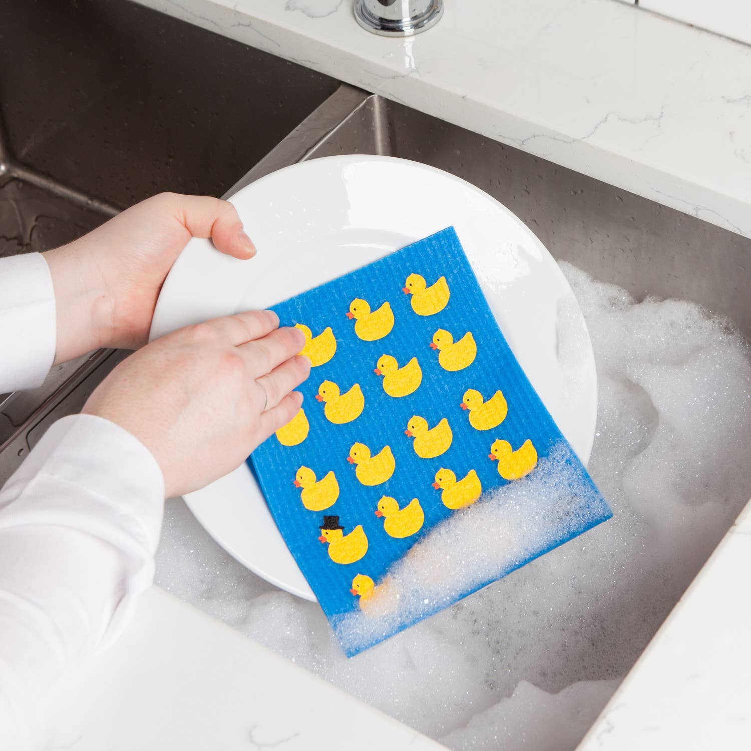 Ecologie: Swedish Dishcloth Rubber Duckies - Image 6