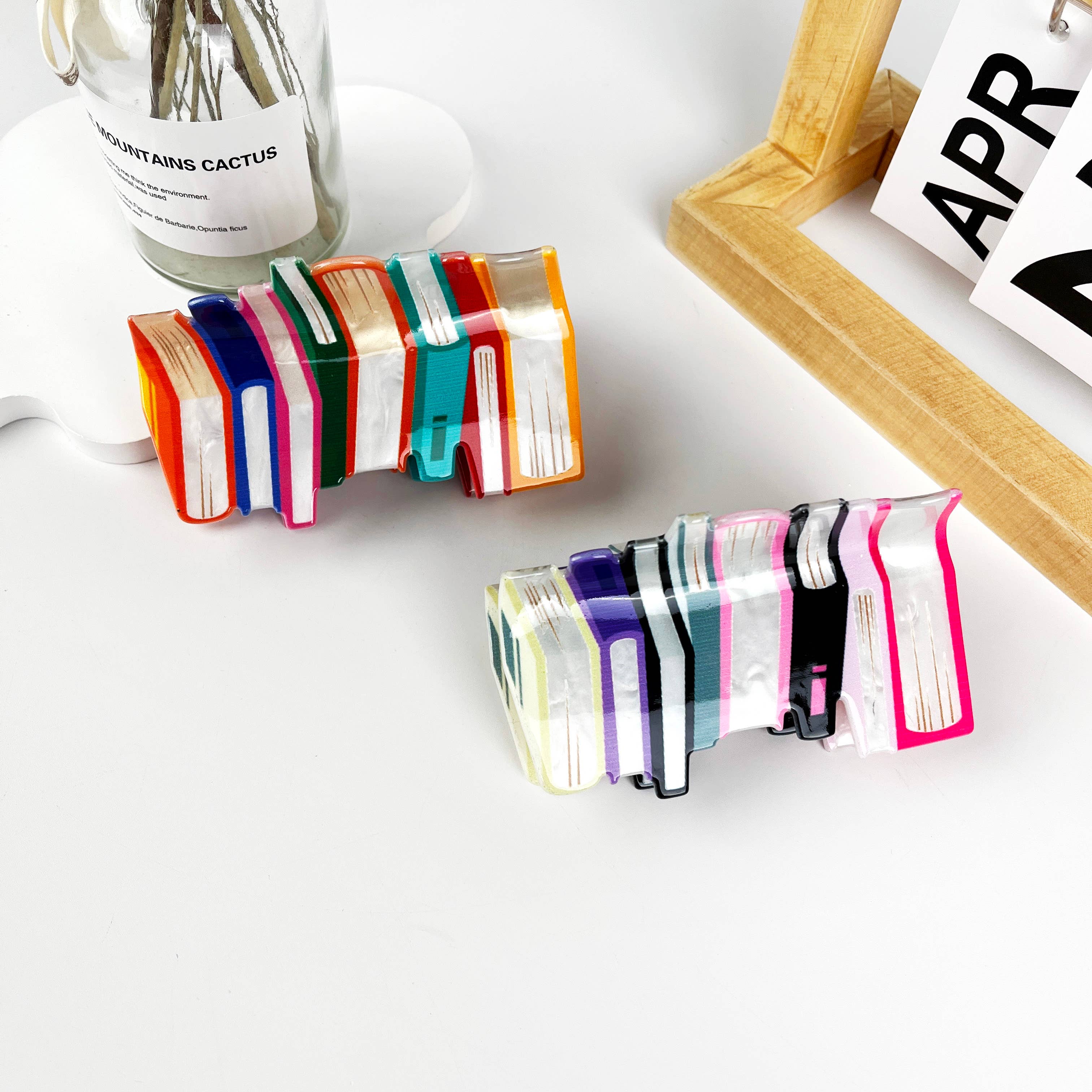 mildstyles: Ocean of Knowledge Book Hair claw clip - Image 8