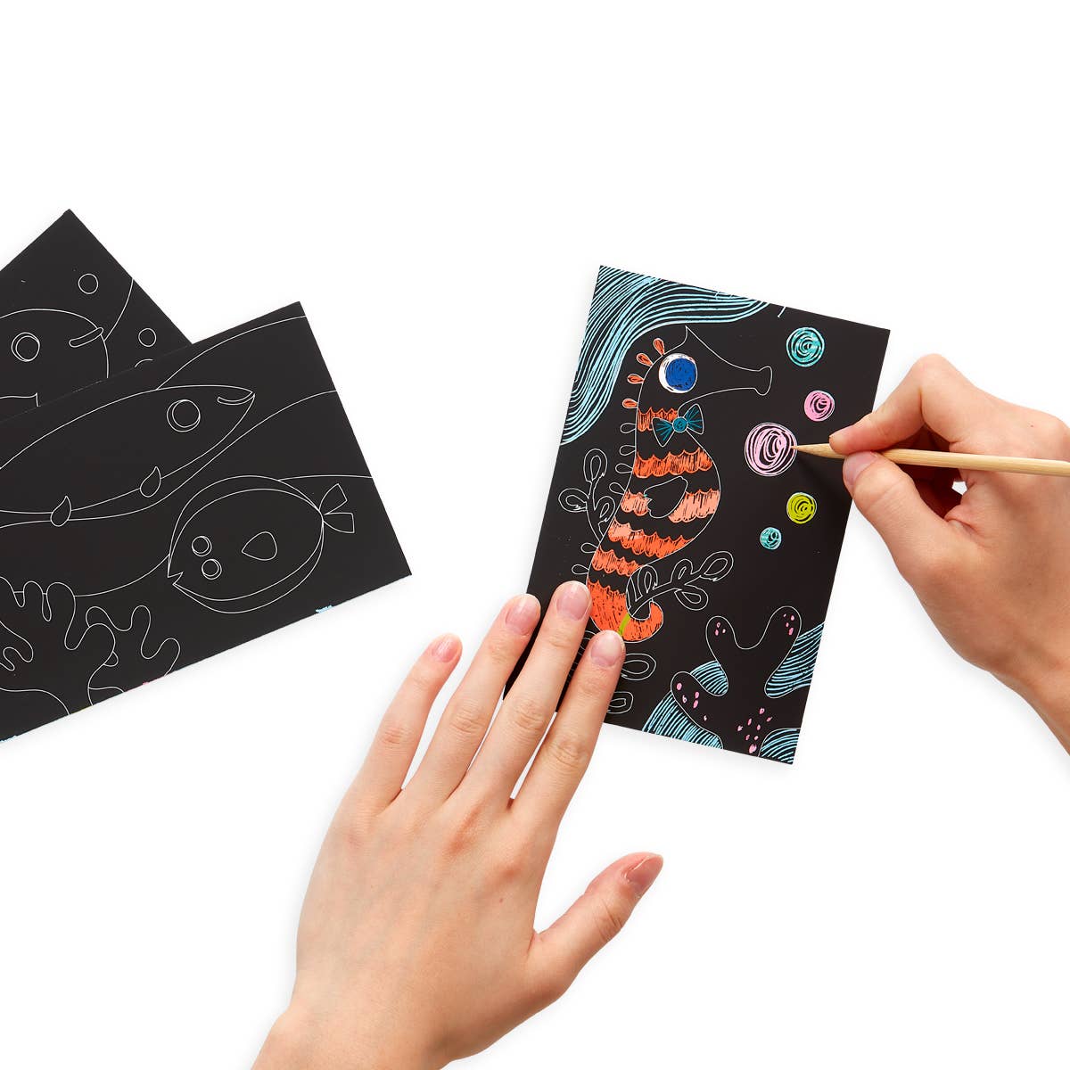 OOLY: Mini Scratch & Scribble Art Kit: Friendly Fish - Image 3